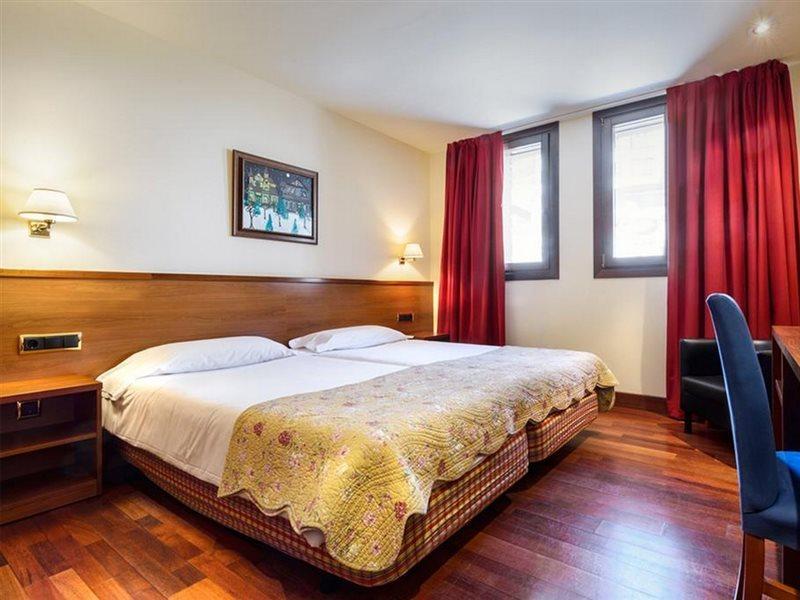 Snoe Hotel กันดันชู ภายนอก รูปภาพ