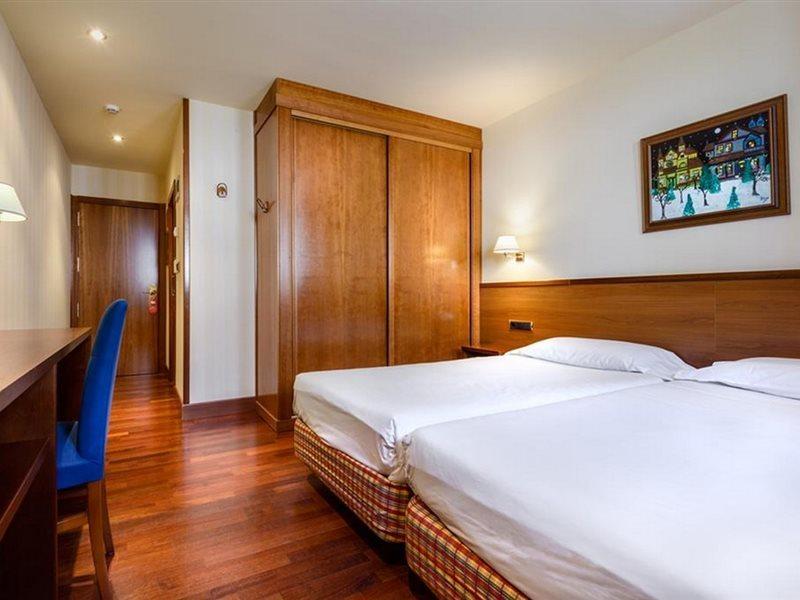 Snoe Hotel กันดันชู ภายนอก รูปภาพ