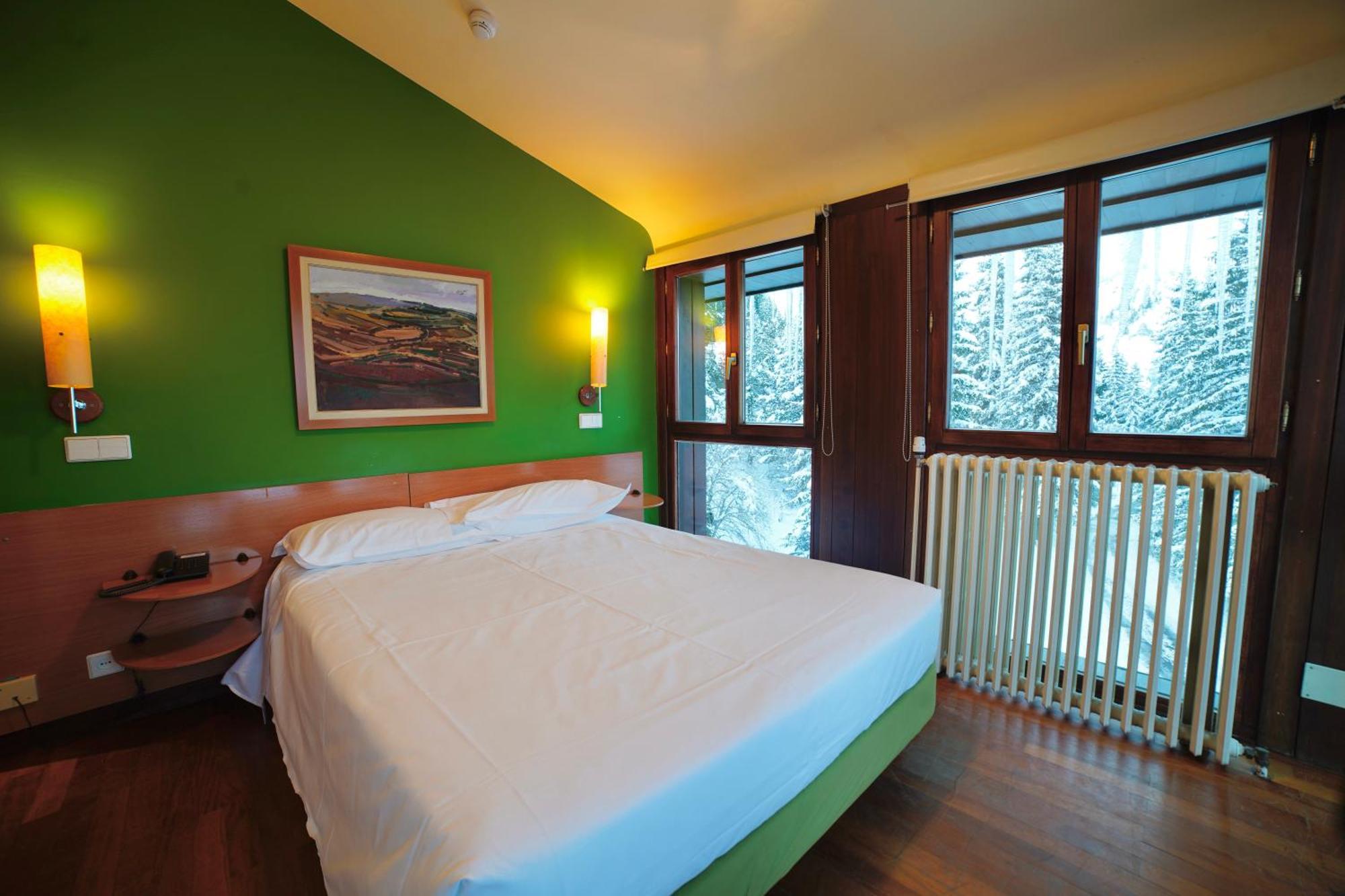 Snoe Hotel กันดันชู ภายนอก รูปภาพ