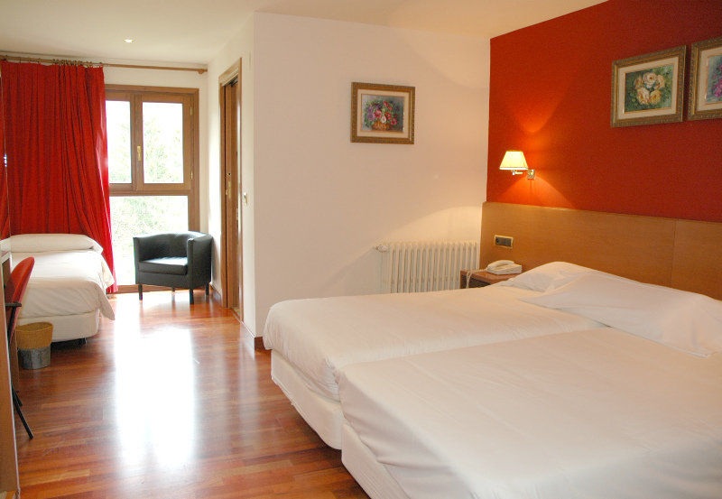 Snoe Hotel กันดันชู ภายนอก รูปภาพ